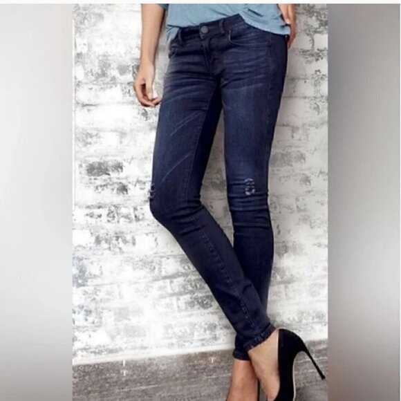 Cabi Destructed Skinny Jean in Dusk - Picture 1 of 6